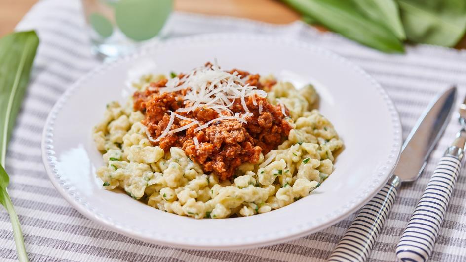 Bolognai ragu zöld galuskával