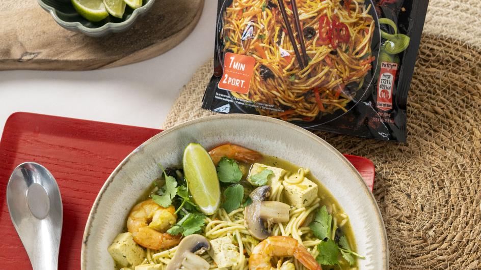 Tom Yum leves rákkal