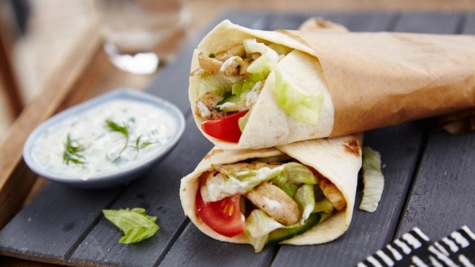Gyros csirkefalatok tzatzikivel