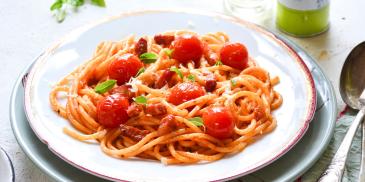 https://www.maggi.hu/sites/default/files/styles/ln_search_recipe_resultdesktop/public/srh_recipes/1d091ae4a398aba54404b663fce78f45.jpg?h=e5aec6c8&itok=NBKvyAxt