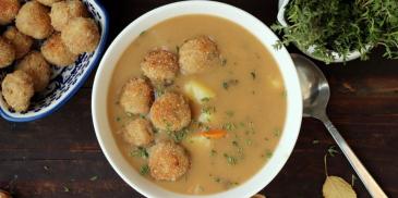 https://www.maggi.hu/sites/default/files/styles/ln_search_recipe_resultdesktop/public/srh_recipes/39a9daf98eb660e664b62ffb32e11cb4.jpg?h=c4bddbb2&itok=wjrOOnf9