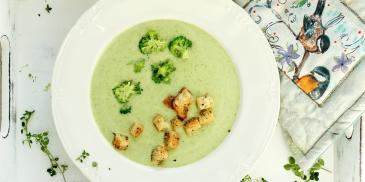 https://www.maggi.hu/sites/default/files/styles/ln_search_recipe_resultdesktop/public/srh_recipes/ef9f0d5bb57b637a9aac21f4c8dc53c0.jpg?h=b69e0e0e&itok=Yhh0-vPk