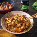 Sertéshúsos udon tészta gombával és teriyaki szósszal
