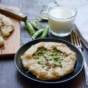 Tavaszi gombás-zöldséges galette