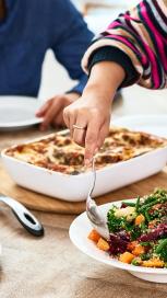 https://www.maggi.hu/sites/default/files/styles/search_result_153_272/public/2023-09/Iskolakezd%C3%A9s%20Maggi%20receptekkel.jpg?itok=tyOiGrxz