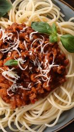 https://www.maggi.hu/sites/default/files/styles/search_result_153_272/public/bolognai-spagetti_0.jpg?itok=Bw8mcROP