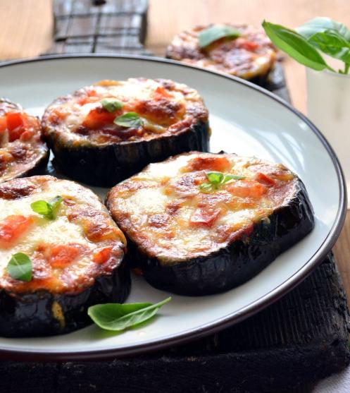 Padlizsán pizza