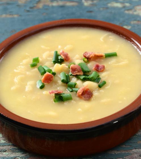 Karalábé főzelék bacon chipsszel