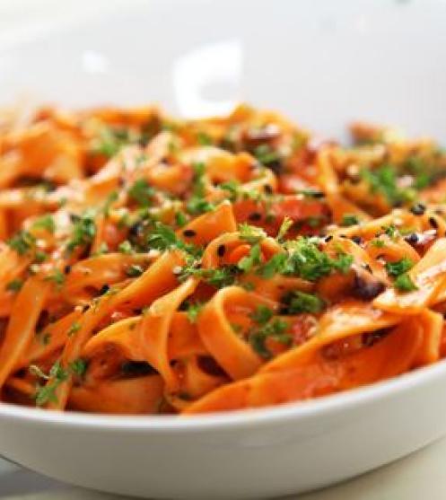 Tagliatelle z warzywami