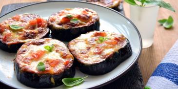 Padlizsán pizza